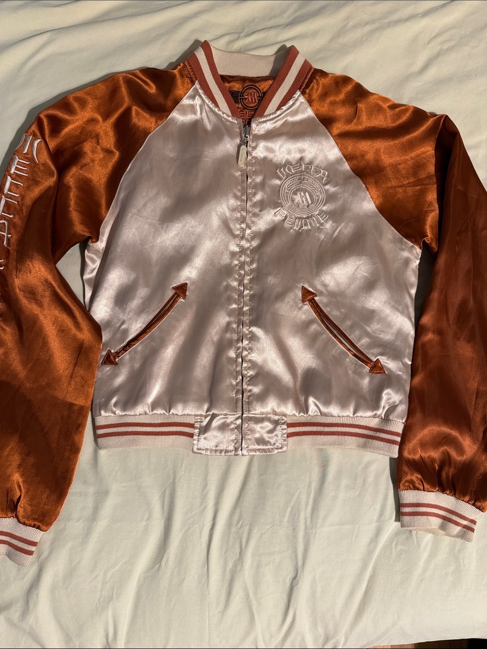 Mecca Femme Satin Sukajan Souvenir Jacket, Bronze/Ivory Geisha Embroidery - Picture 6 of 8